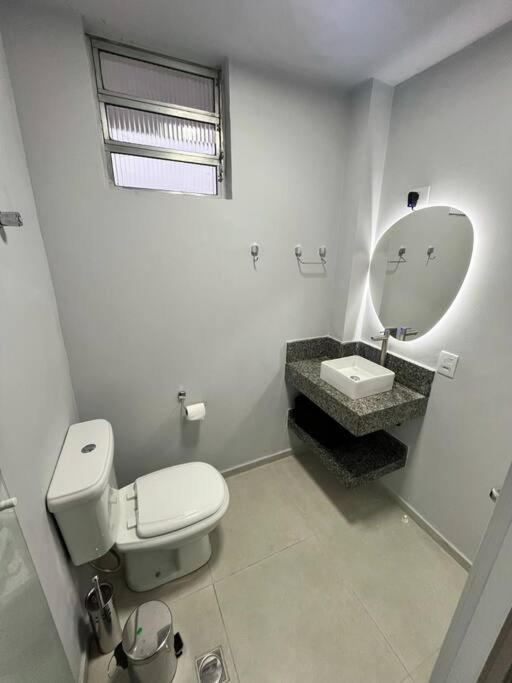 Ap Inteiro No Bras Com Vaga, 12º Andar, Templo Salomao, Proximo Ao Metro Bresser