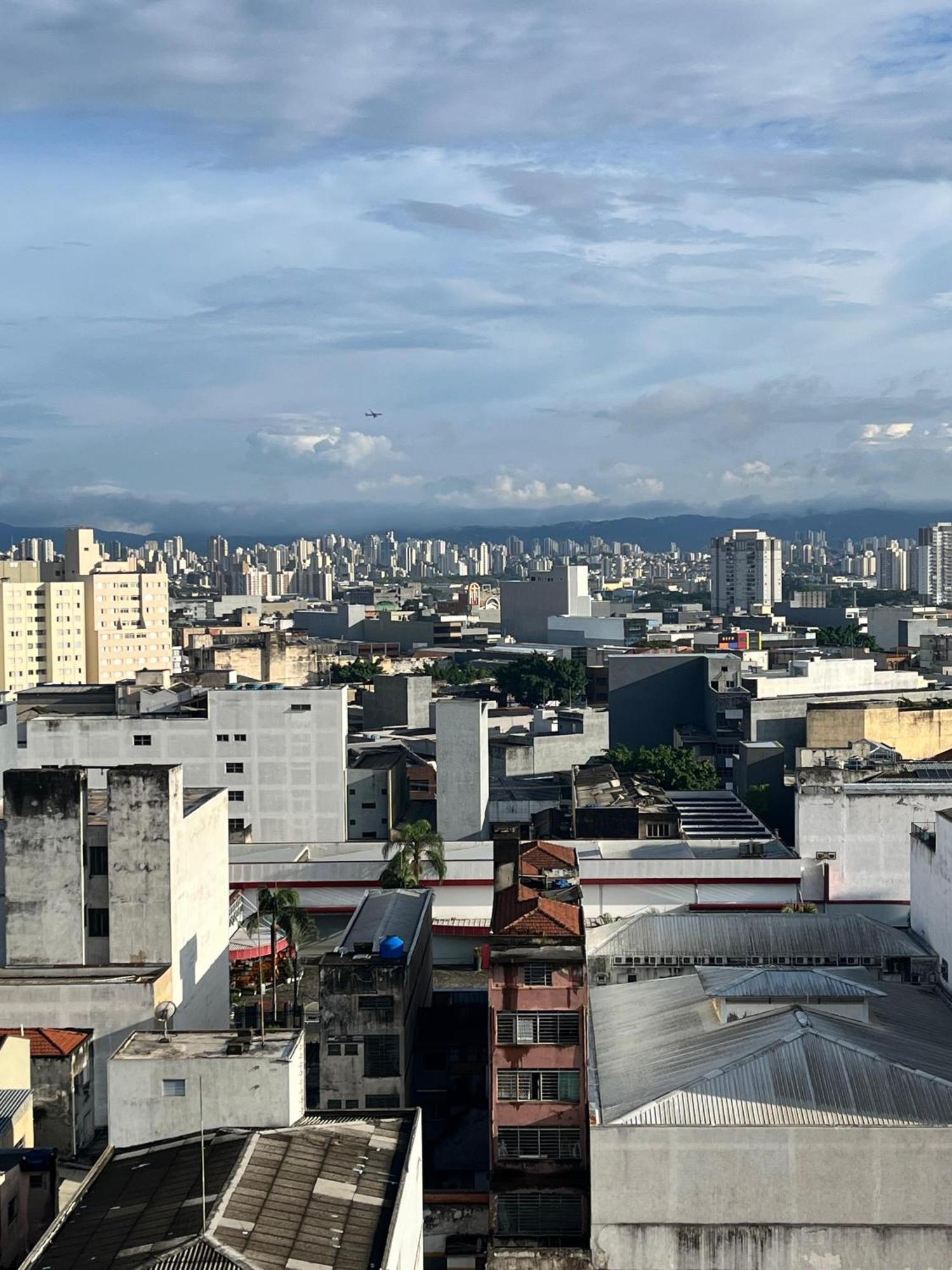 Ap Inteiro No Bras Com Vaga, 12º Andar, Templo Salomao, Proximo Ao Metro Bresser